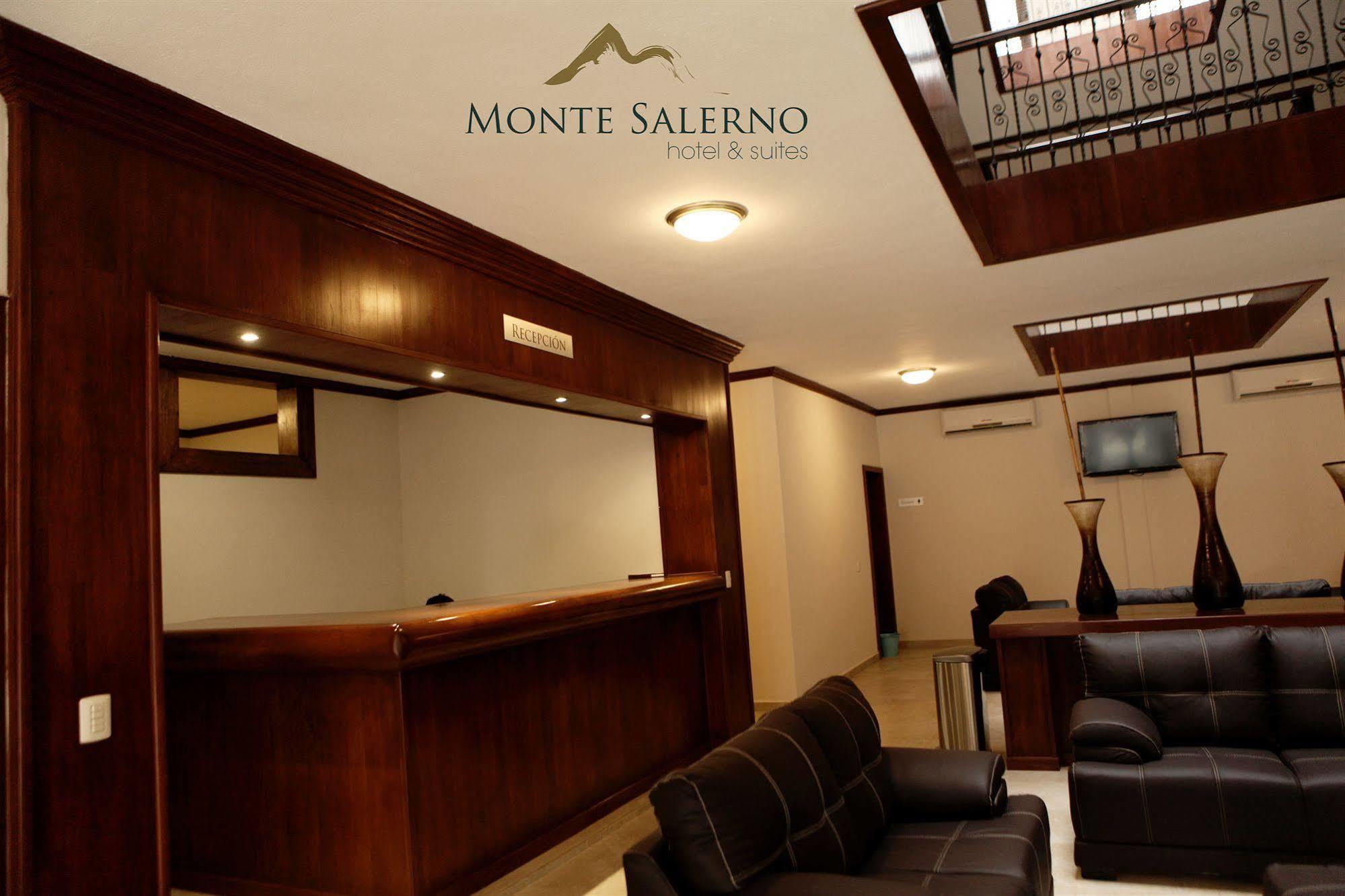 Monte Salerno Hotel & Suites Montemorelos 外观 照片