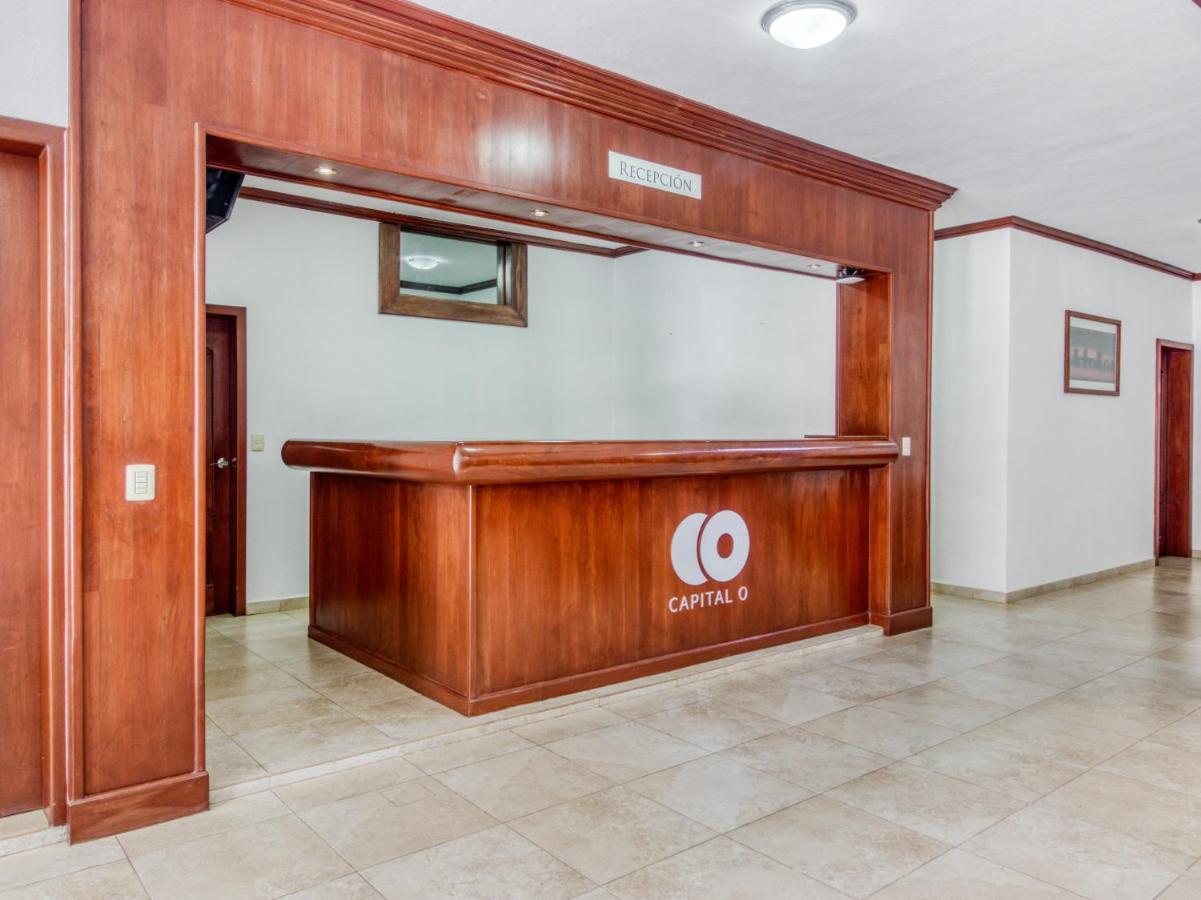 Monte Salerno Hotel & Suites Montemorelos 外观 照片